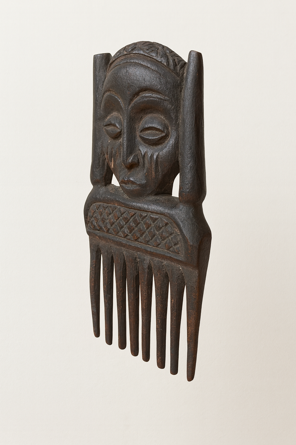 Ìlà Decorative Comb