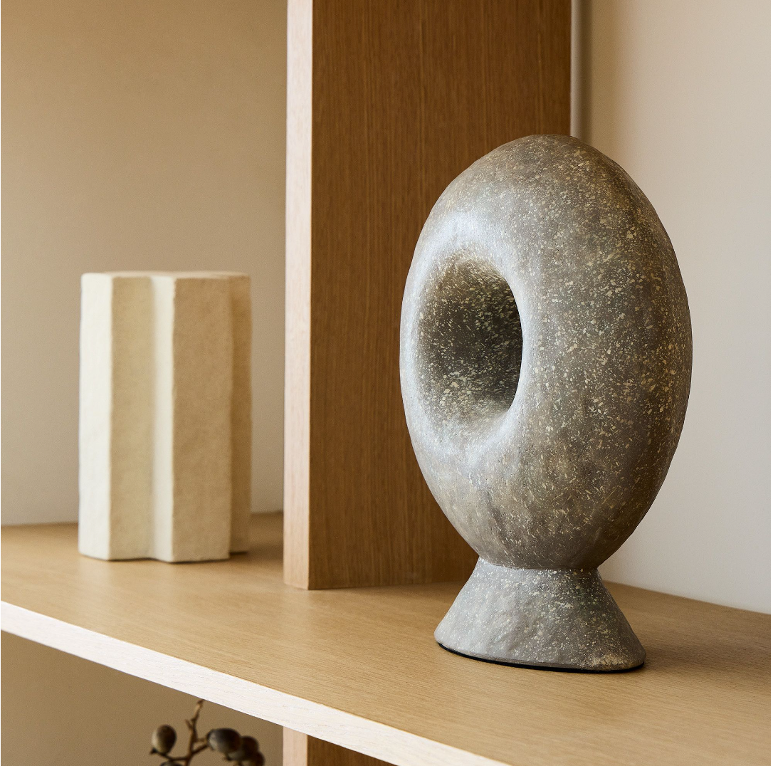 Makena Form – Ceramic Accent Piece