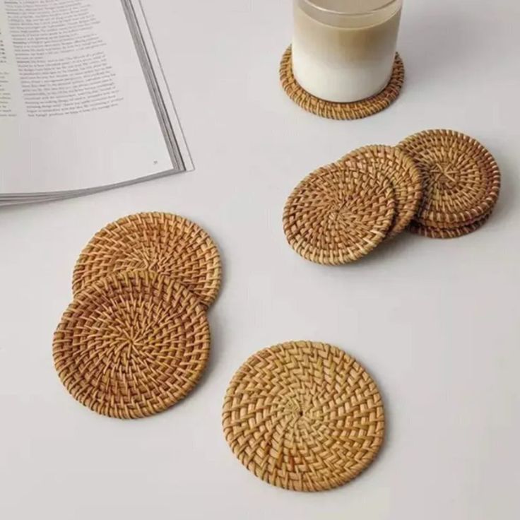 Talu – Handwoven Rattan Coaster Set