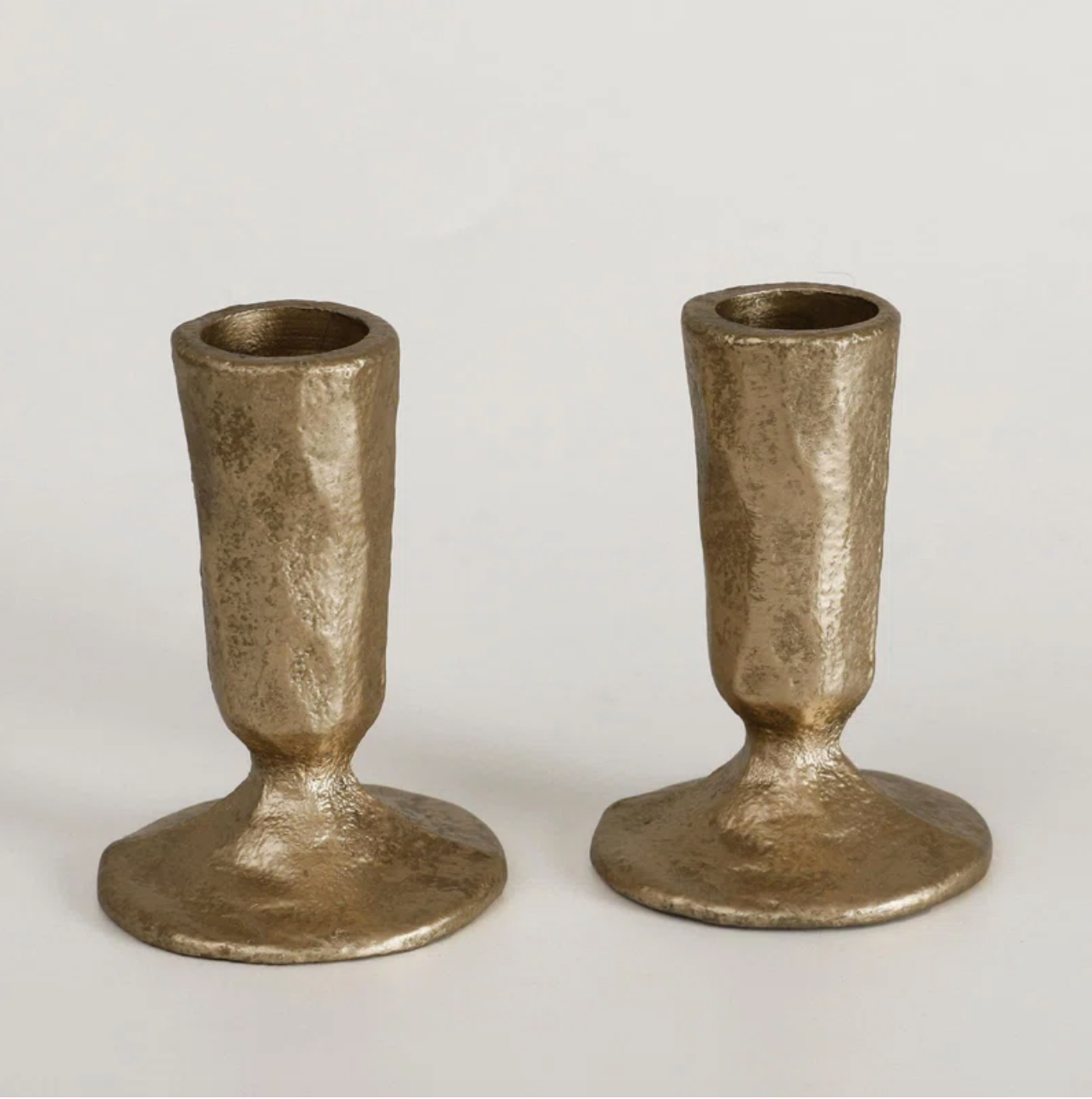 Amara Flow – Sculptural Brass Candle Holders