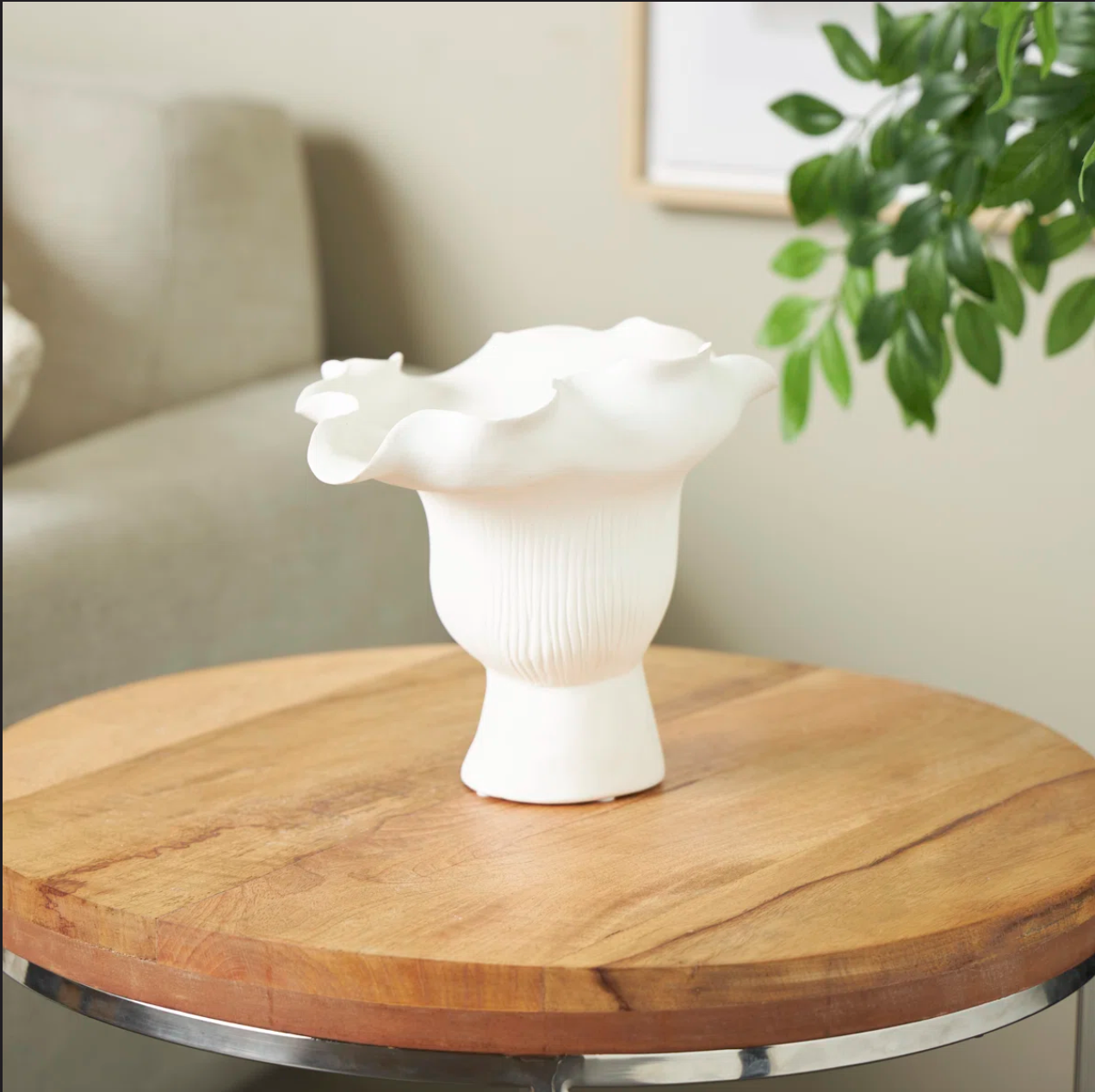 Imani Petal – Ceramic Vase