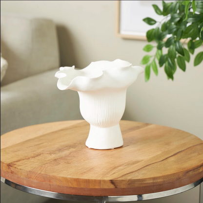 Imani Petal – Ceramic Vase