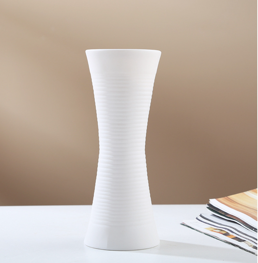 Kushe Organic Modern Vases – Handcrafted Statement Piece