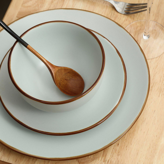 Sierra Earth – 16-Piece Matte Stoneware Dining Set