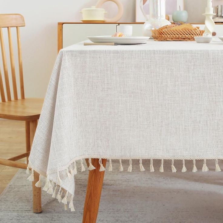 Soléa Tassel Tablecloth – Waterproof Cotton-Linen Blend
